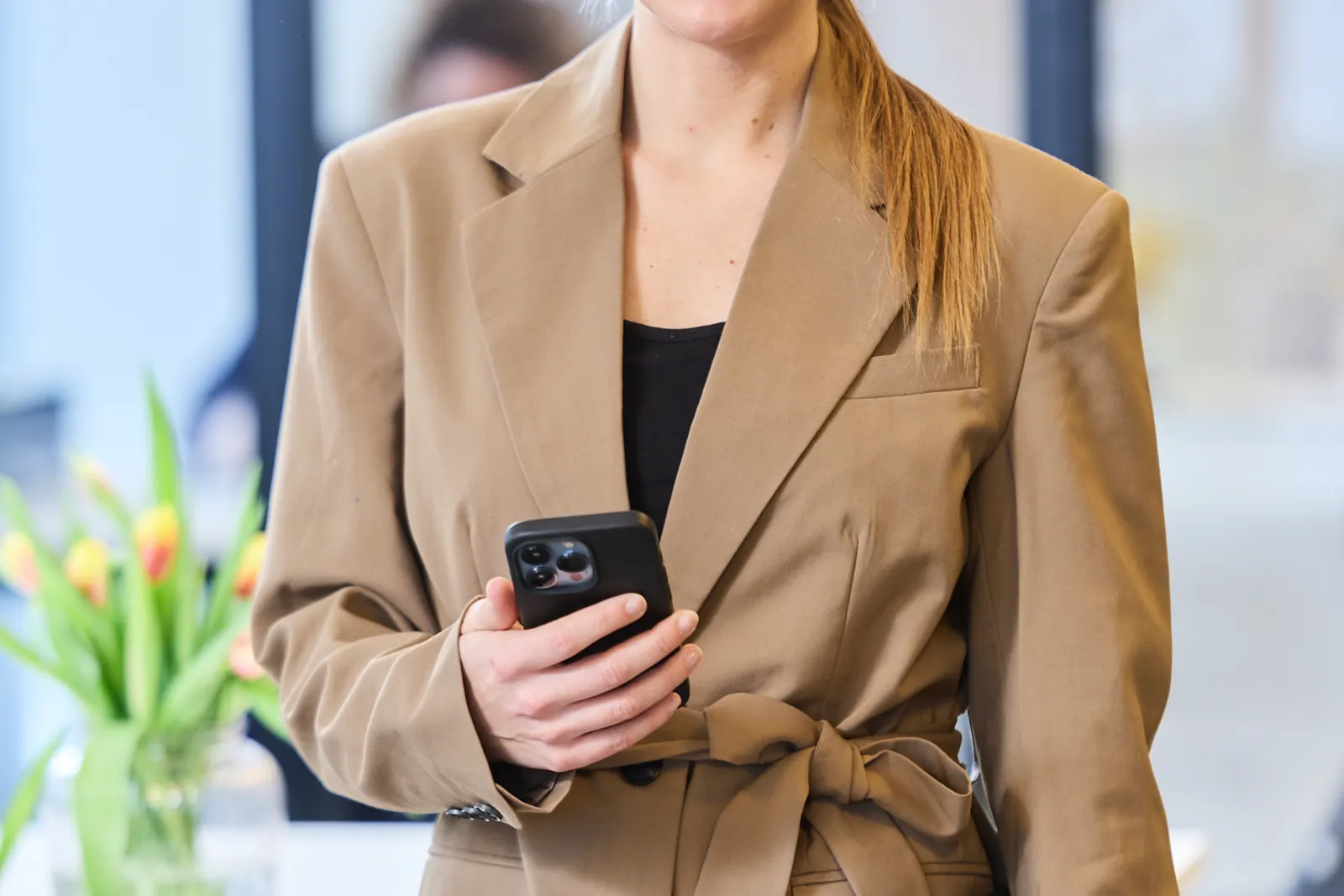 Recruiter bereidt een vacature-intake voor een werkgever in Hilversum voor